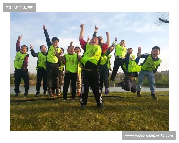 斯库特·亨德森引导青少年领导力项目 助力问题少年成长